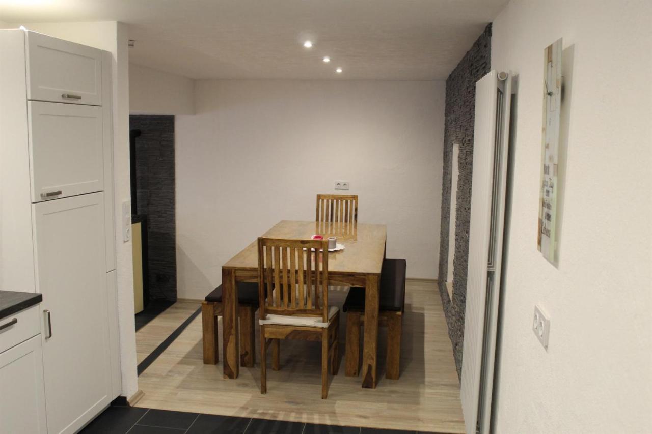 Nettes Landhaus Winterspelt Bagian luar foto